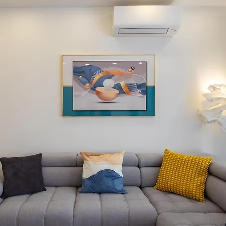 L38 Hobeika Fleur 7min Walk To Beach,free Park,balc&ac * Nice