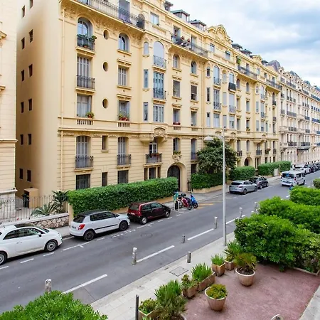 L38 Hobeika Fleur 7min Walk To Beach,free Park,balc&ac Apartment *