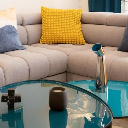Apartment L38 Hobeika Fleur 7min Walk To Beach,free Park,balc&ac *